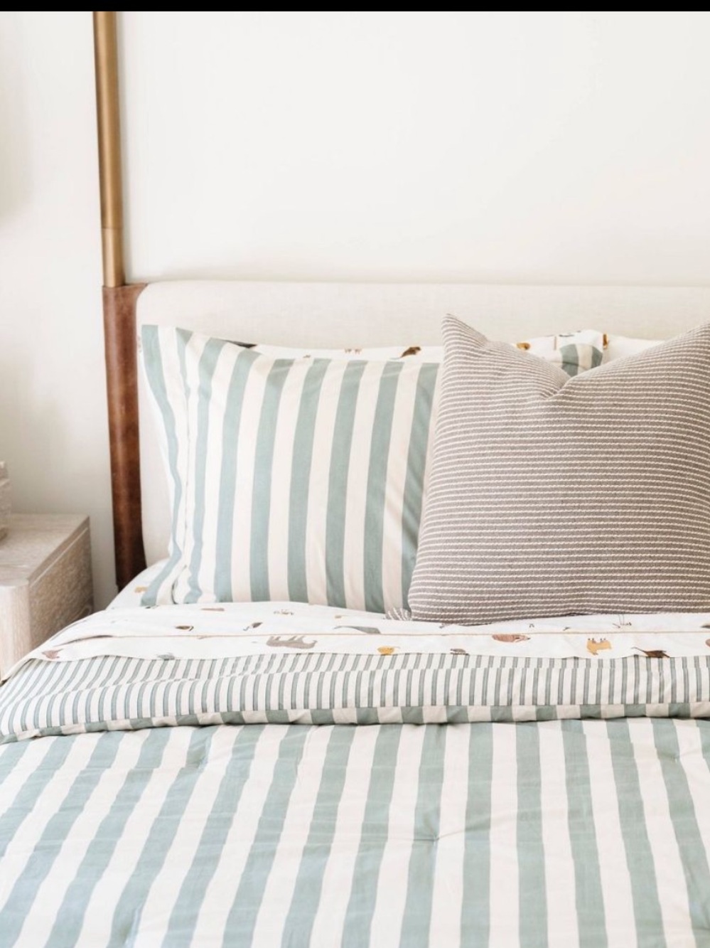 Gathre Stripe Reversible Comforter Set-Green
-Full/Queen